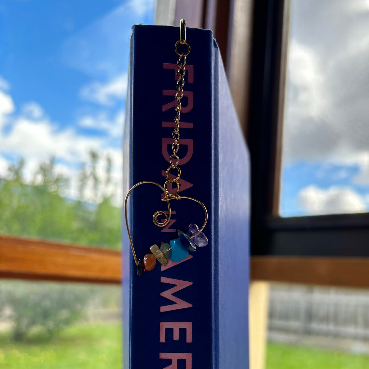Gold Wire Heart with Stones on Gold Engraved Hook Bookmark